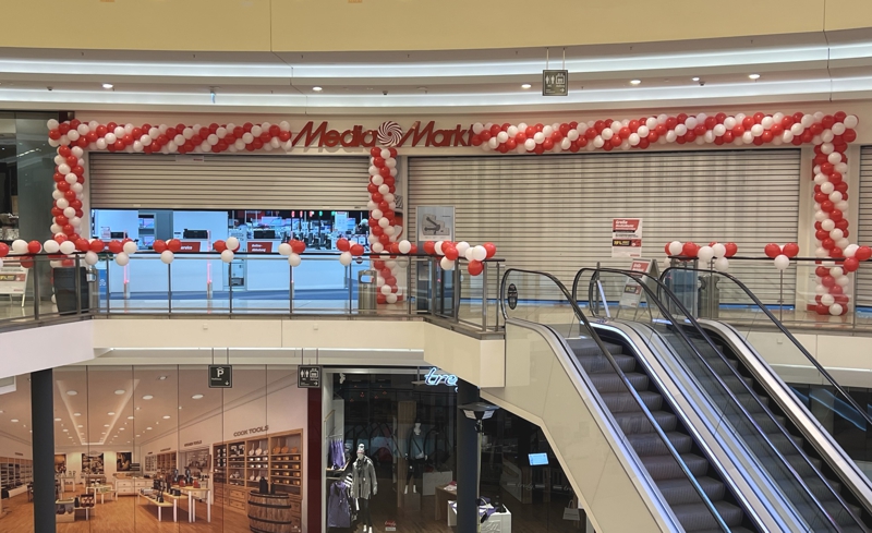 Ballongirlanden-zur-Eroeffung-Media-Markt-Hagen