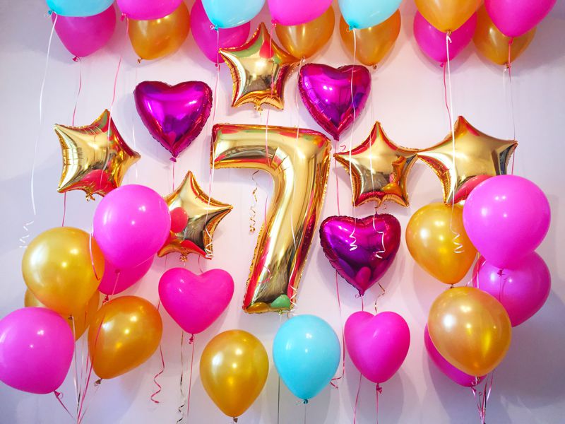 Kindergeburtstag mit Luftballons zum 7. Geburtstag