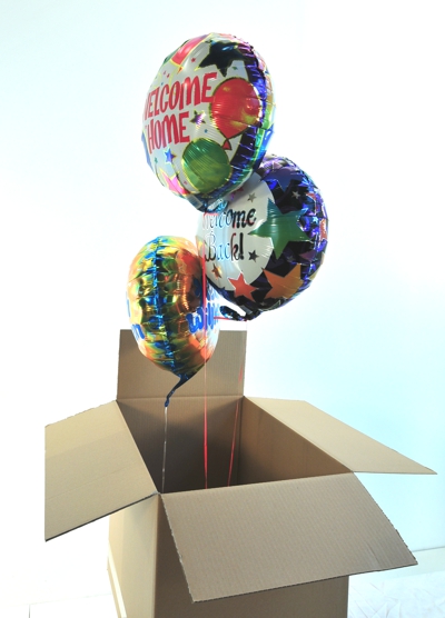 Welcome Home. Willkpmmen zuhause Folienballons mit Helium zur Lieferung mit Helium als Willkommensgruß